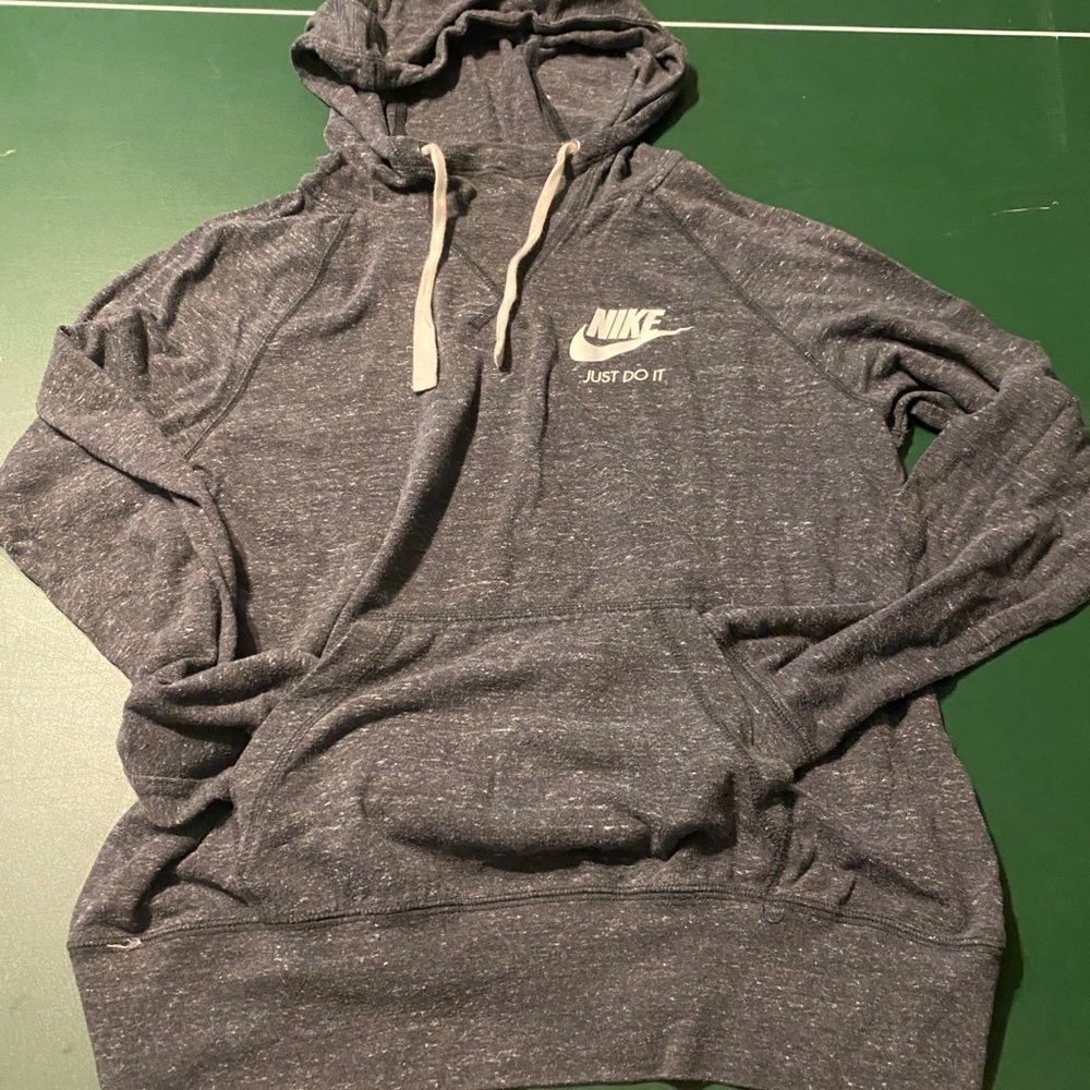 Nike sweatshirt